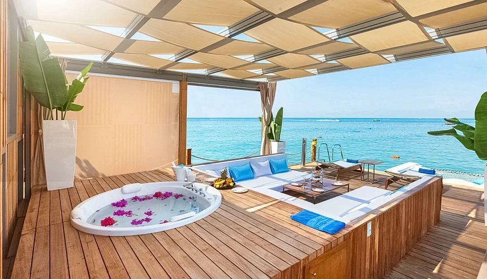 هتل رگنوم کاریا آنتالیا